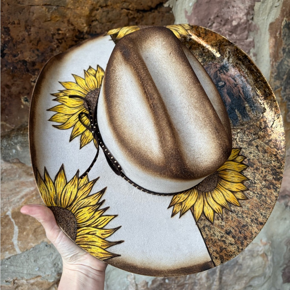 New Cody James Hand burned & Painted felt hat 
Sz 7 3/8 - Picture 3 of 9